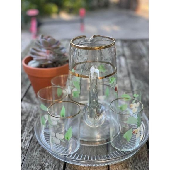 Vintage Handblown Glass Serving Set Jug & 6 Glass Hand Painted with Tray Gold Ri - Picture 3 of 10